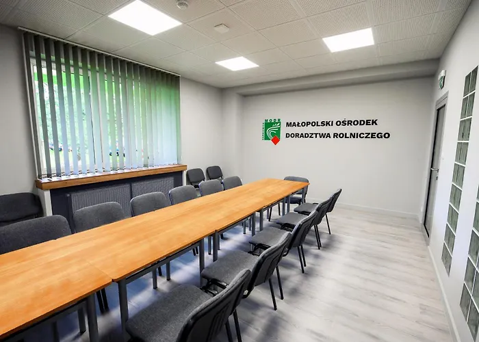 Goscinne Modr Hotel Karniowice